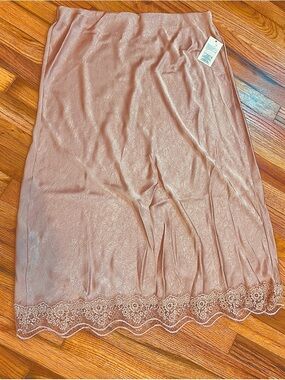 Maxi Slip Skirt - A New Day Pink NWT
Satin Size Large